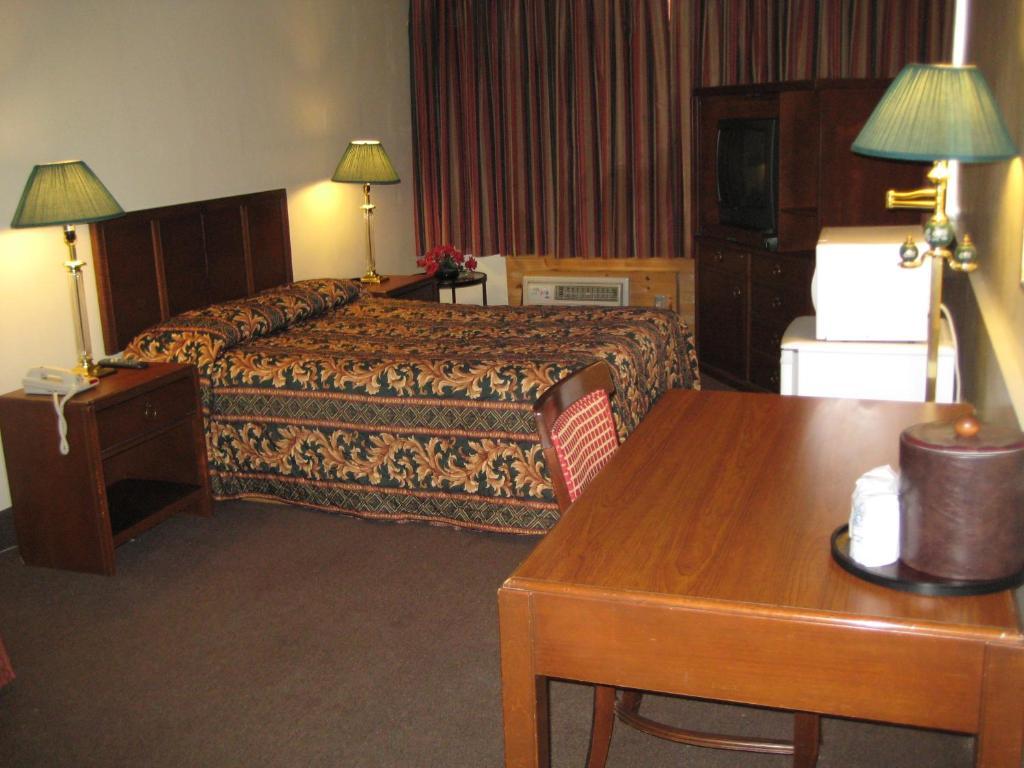Midtown Hotel Parry Sound Zimmer foto