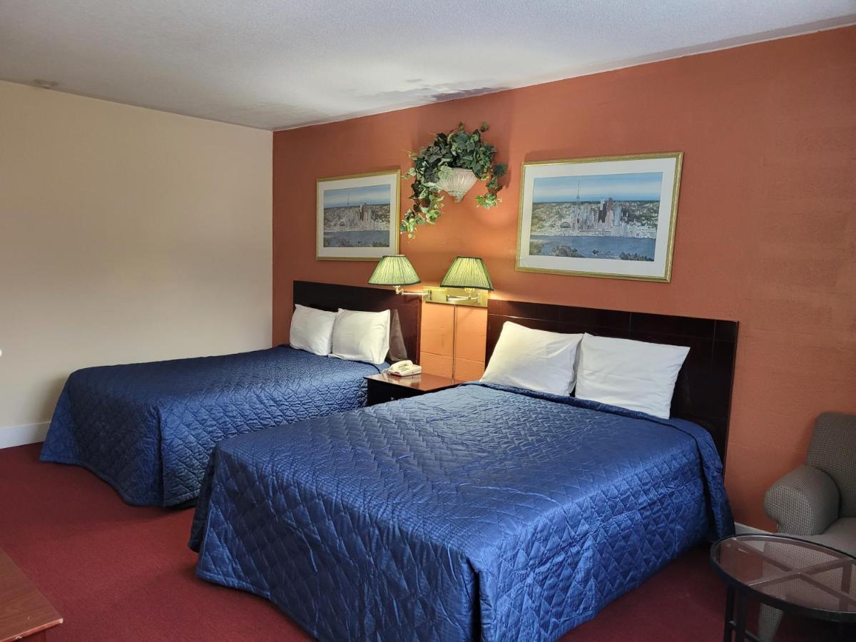 Midtown Hotel Parry Sound Exterior foto